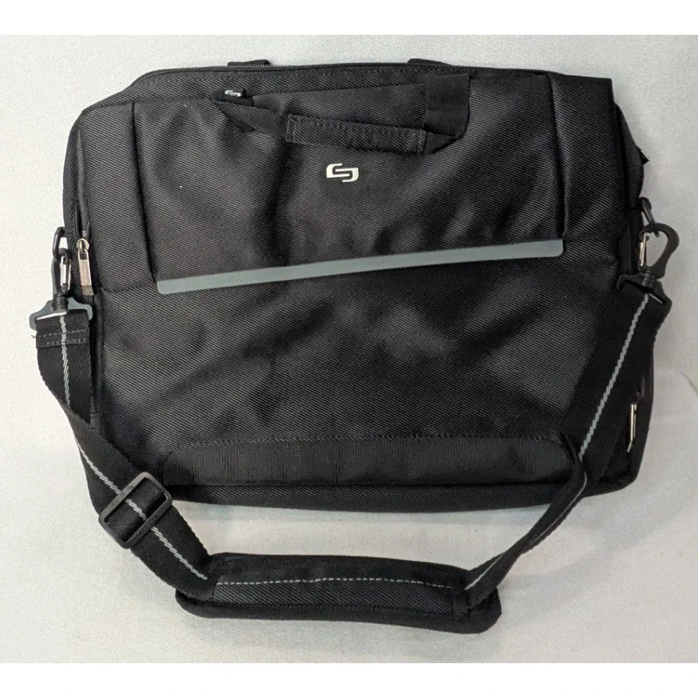 Solo New York Laptop Briefcase Messenger Bag Black Large Excellent Professional